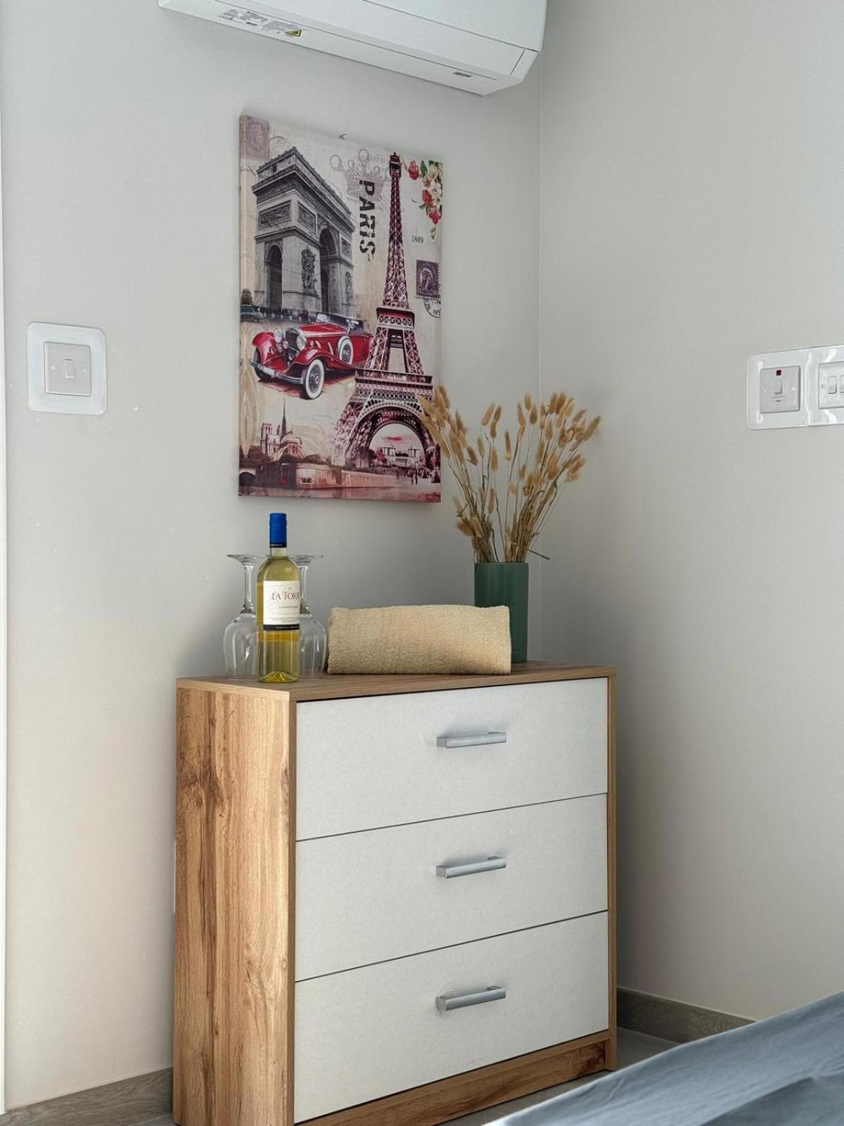 Luxury & Modern Two Bedroom Marsaskala Apartment Luaran gambar