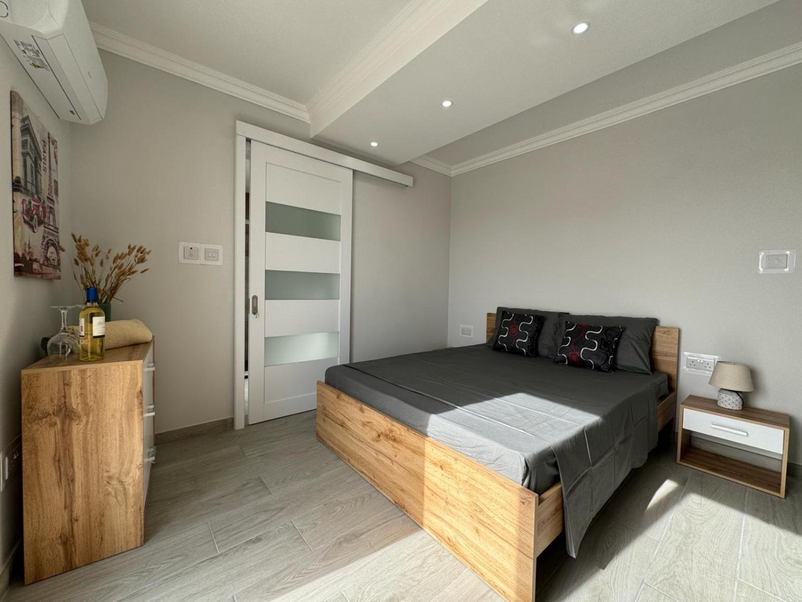 Luxury & Modern Two Bedroom Marsaskala Apartment Luaran gambar